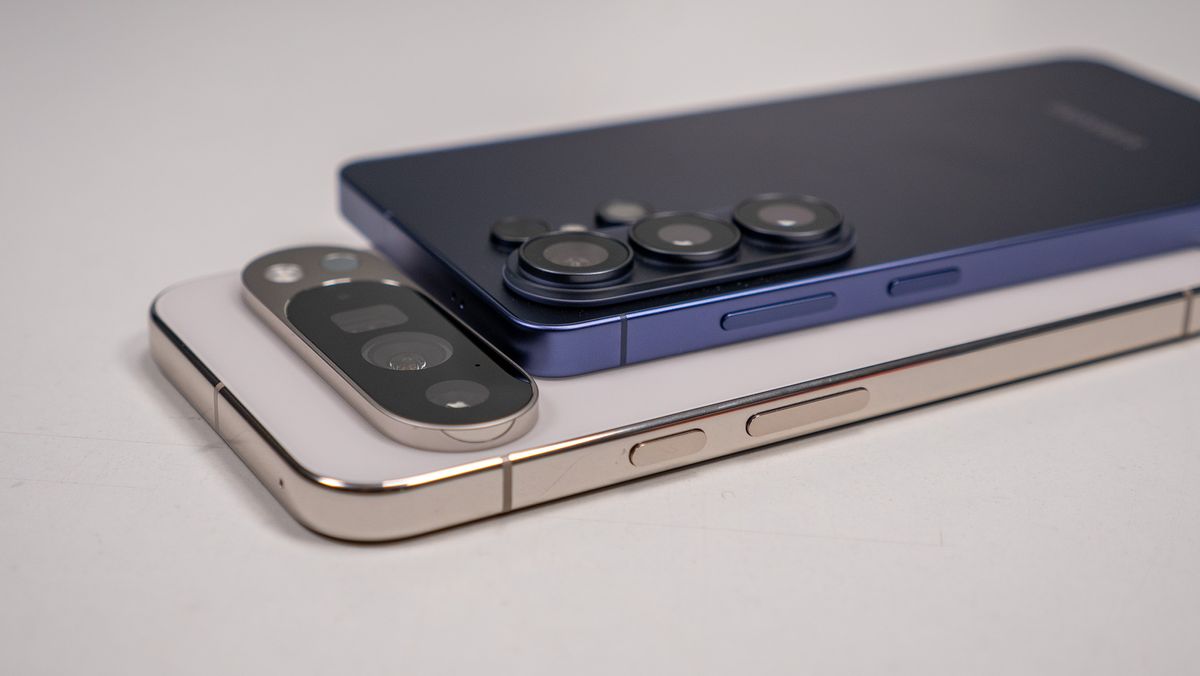 Comparing the camera islands on the Google Pixel 10 Pro XL (white) with the Samsung Galaxy S26 Ultra (blue)