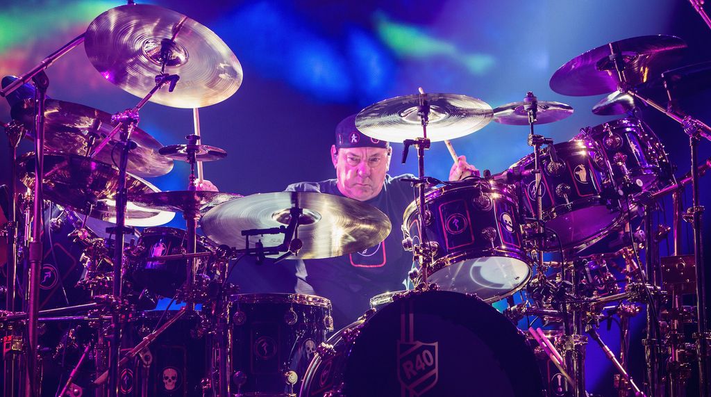 Neil Peart, legendary Rush drummer and lyricist, dead at 67 Guitar World