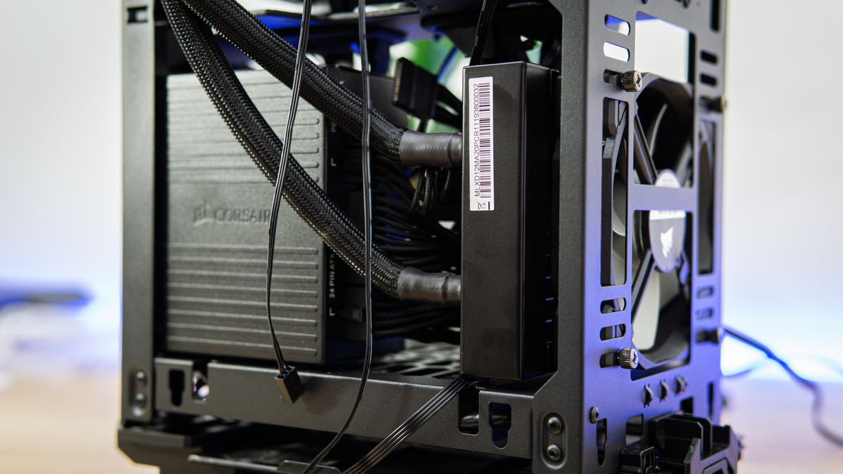 Phanteks Evolv Shift 2