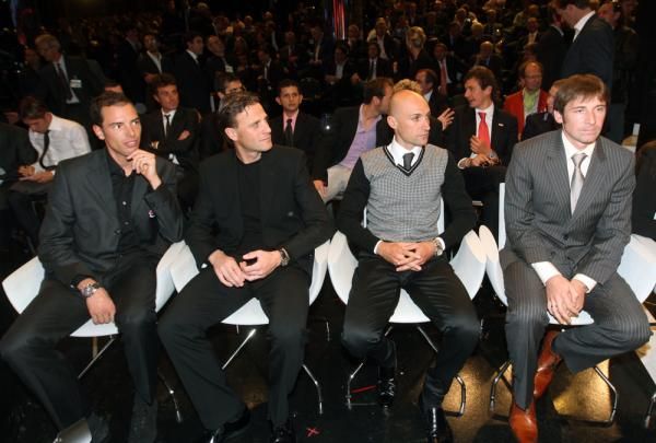 Alessandro Ballan, Alessandro Petacchi, Stefano Garzelli and Denis Menchov await the presentation of the 2010 Giro d'Italia