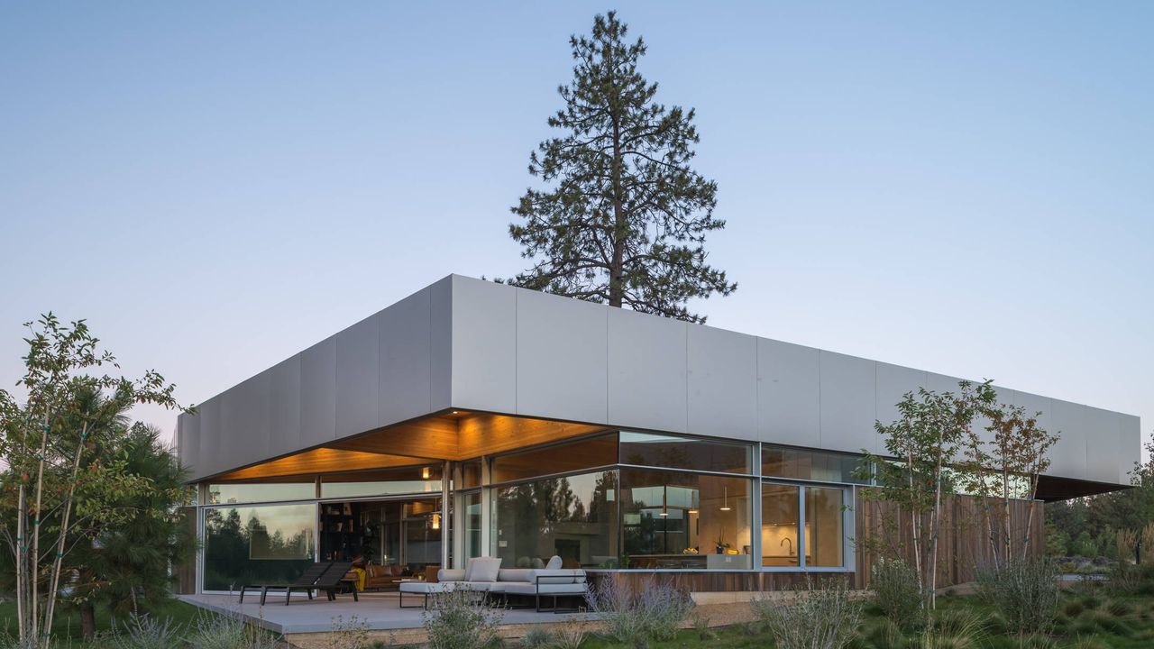 Ponderosa Bend House, Oregon house, by FRPO