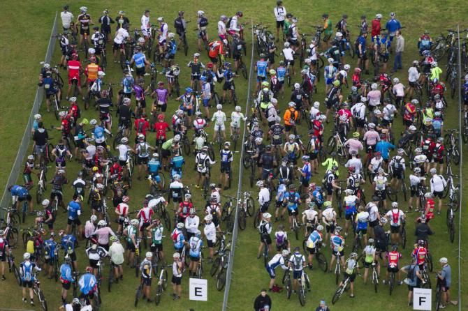 Riders assembled for stage 1