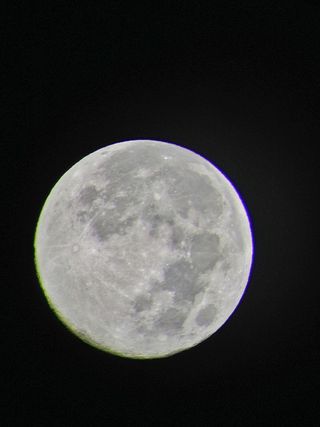 August 2012 Full Moon Seen in Hawaii