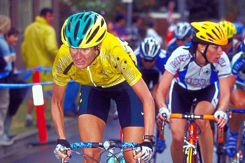 Tracey Gaudry, later in her career taking on the Sydney Olympic Games road race in 2000