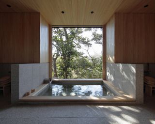 interior bathoom of T3 by Hitoshi Saruta/ CUBO design architect