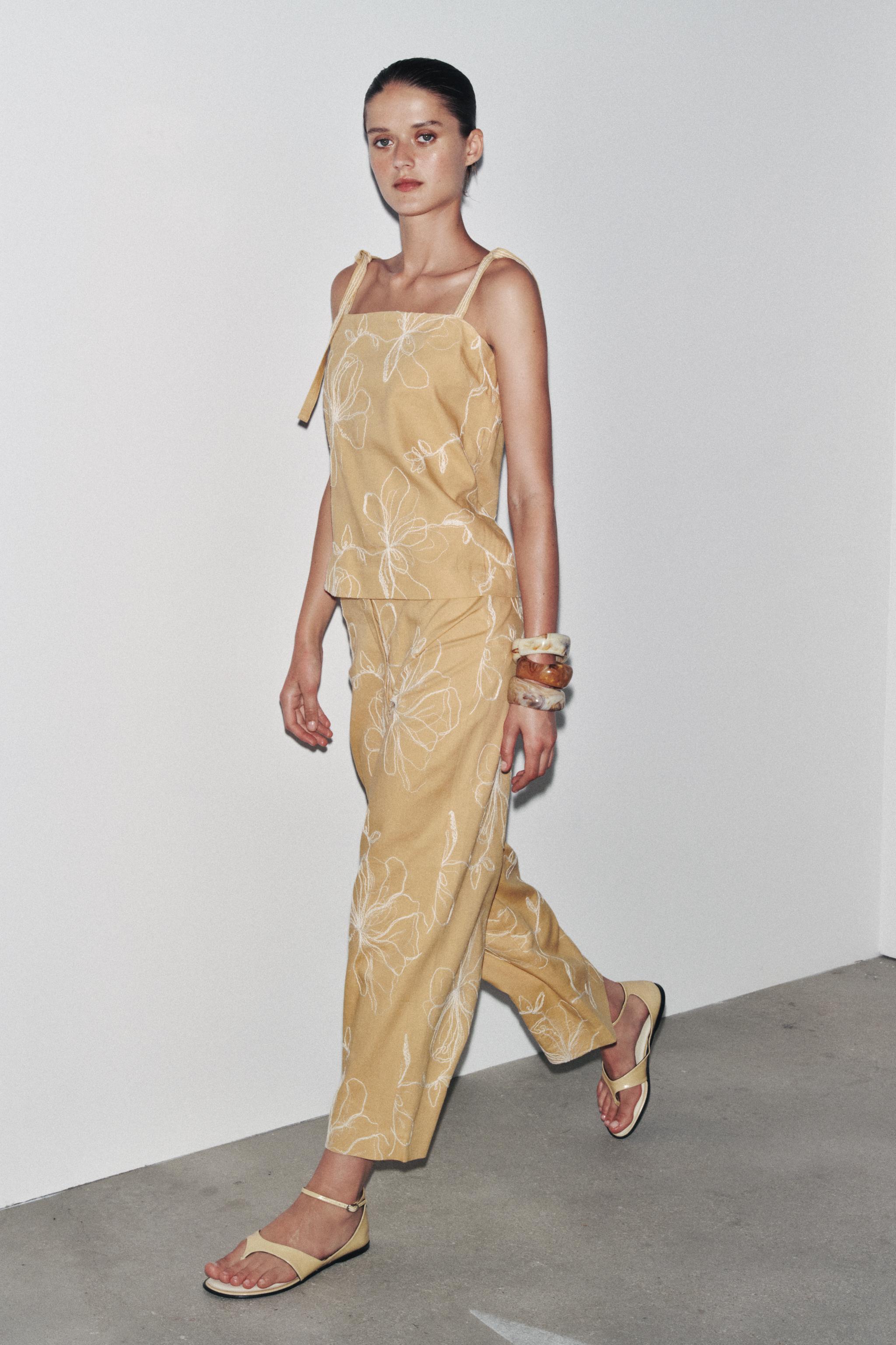 ZW collects embroidered top