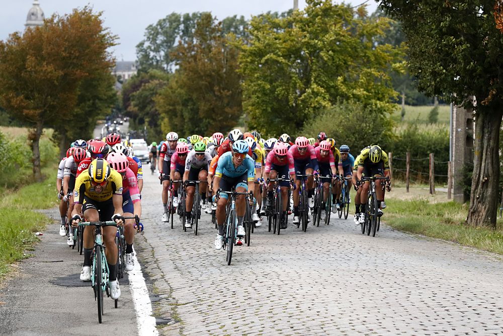 The peloton racing stage 3 at the BinckBank Tour