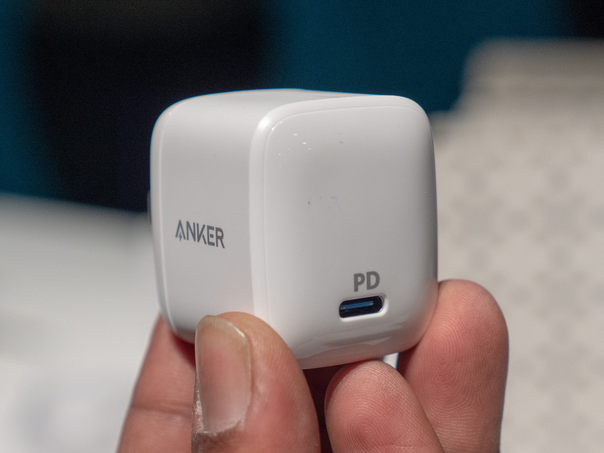 Anker cube. Anker POWERPORT Nano II 45вт. Anker POWERPORT Wireless 10 разъем USB. Anker Travel-friendly.