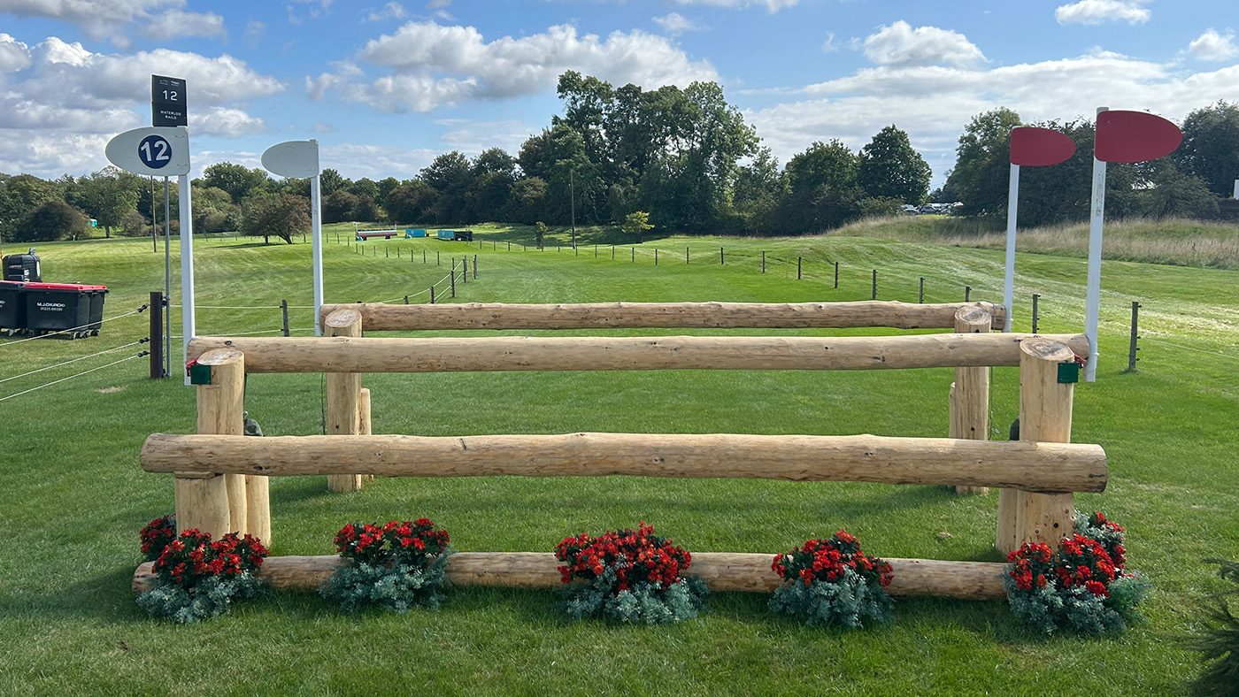 fence12