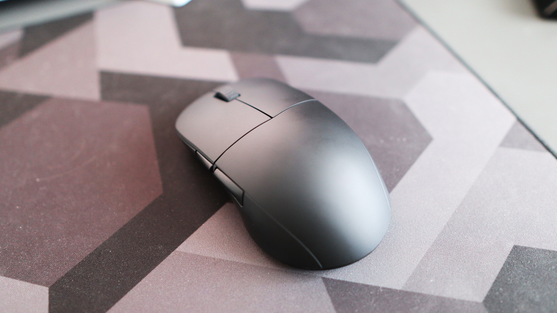 Endgame Gear XM2w 4K gaming mouse on a mouse pad.