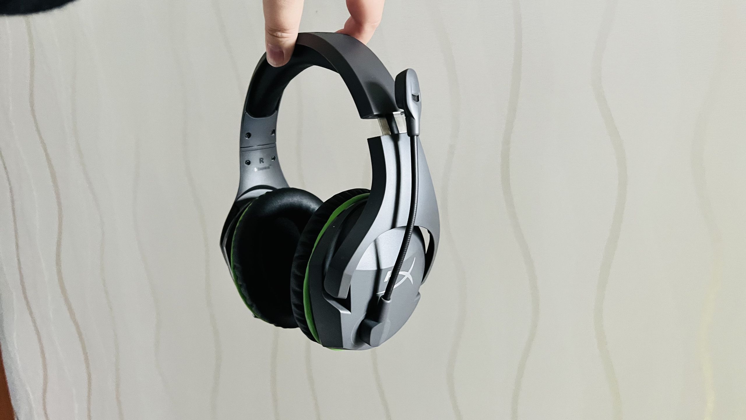 新品未使用HyperX Cloud Stinger Core Wireless HyperX Cloud Stinger Core Wireless 7.1 Gaming Headset for PC