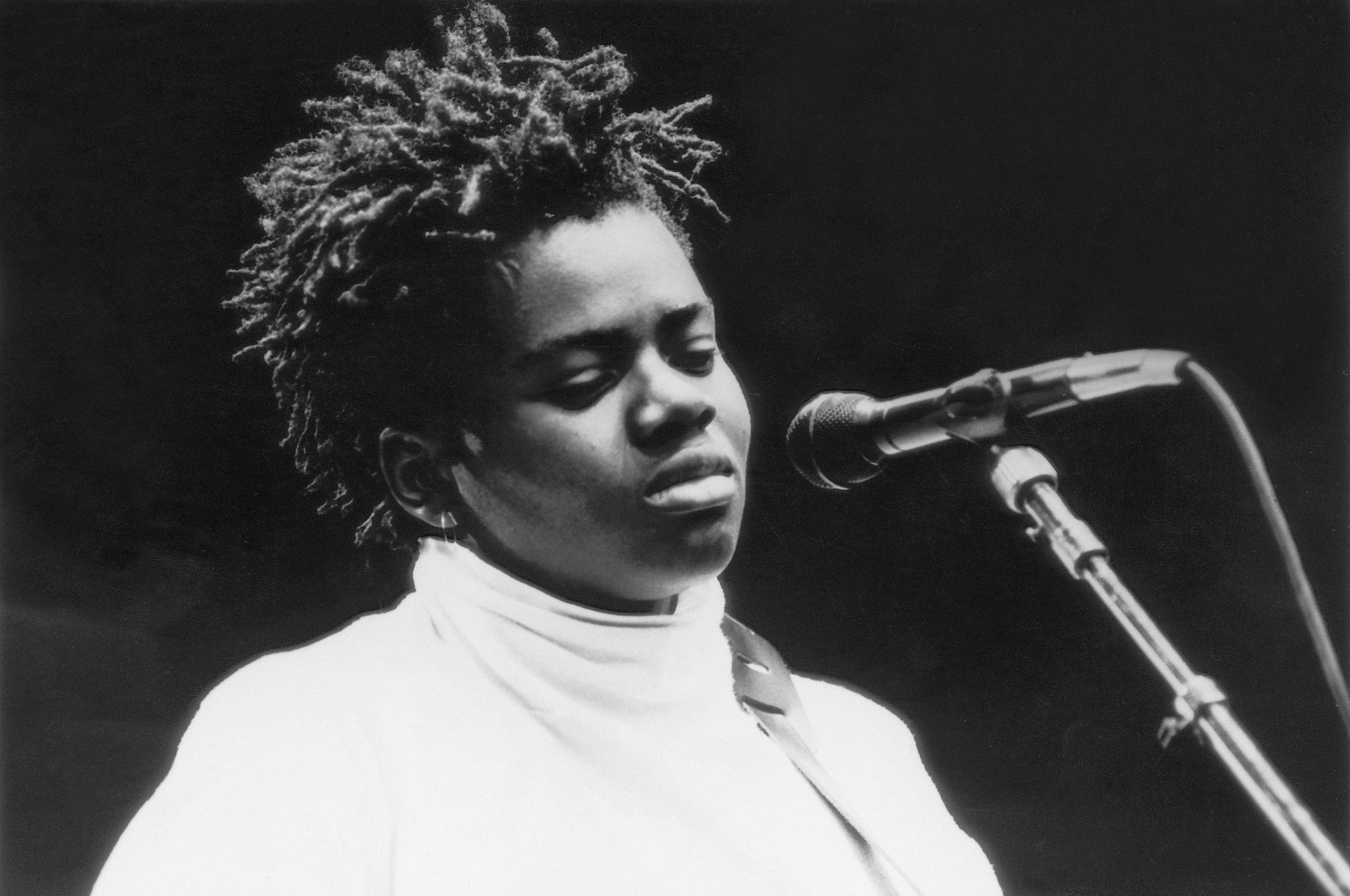 American singer-songwriter Tracy Chapman, 1988