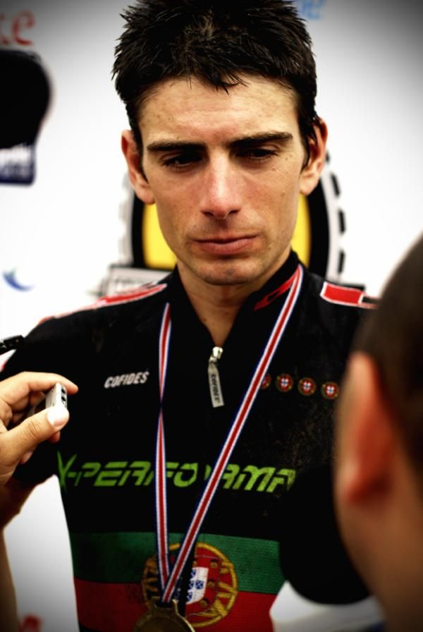 Stage 4 winner Luis Leao Pinto