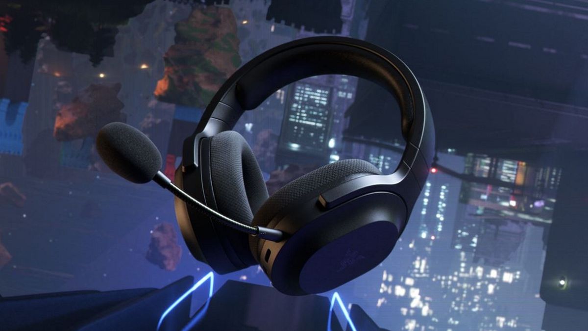 Razer Barracuda X 2022 Edition Gaming Headset Review, by Alex Rowe