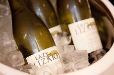 white wine -temperature