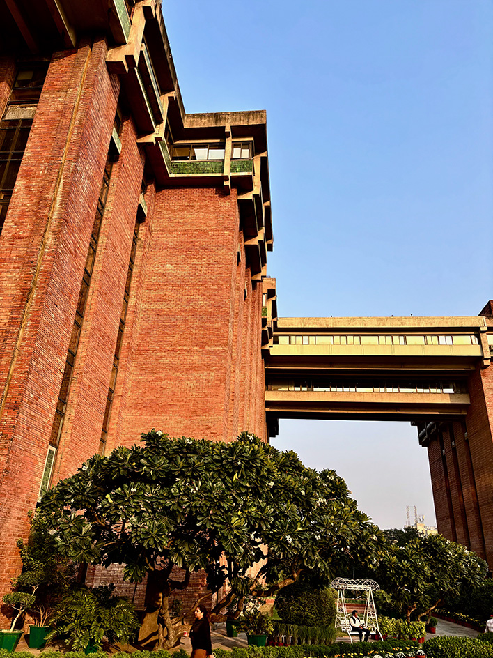 works by Joseph Allen Stein, modernism in India