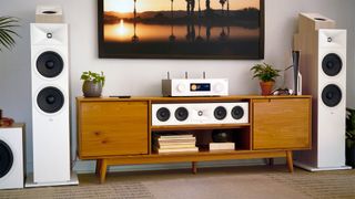 JBL Stage 2 loudspeakers and AVRs in living room