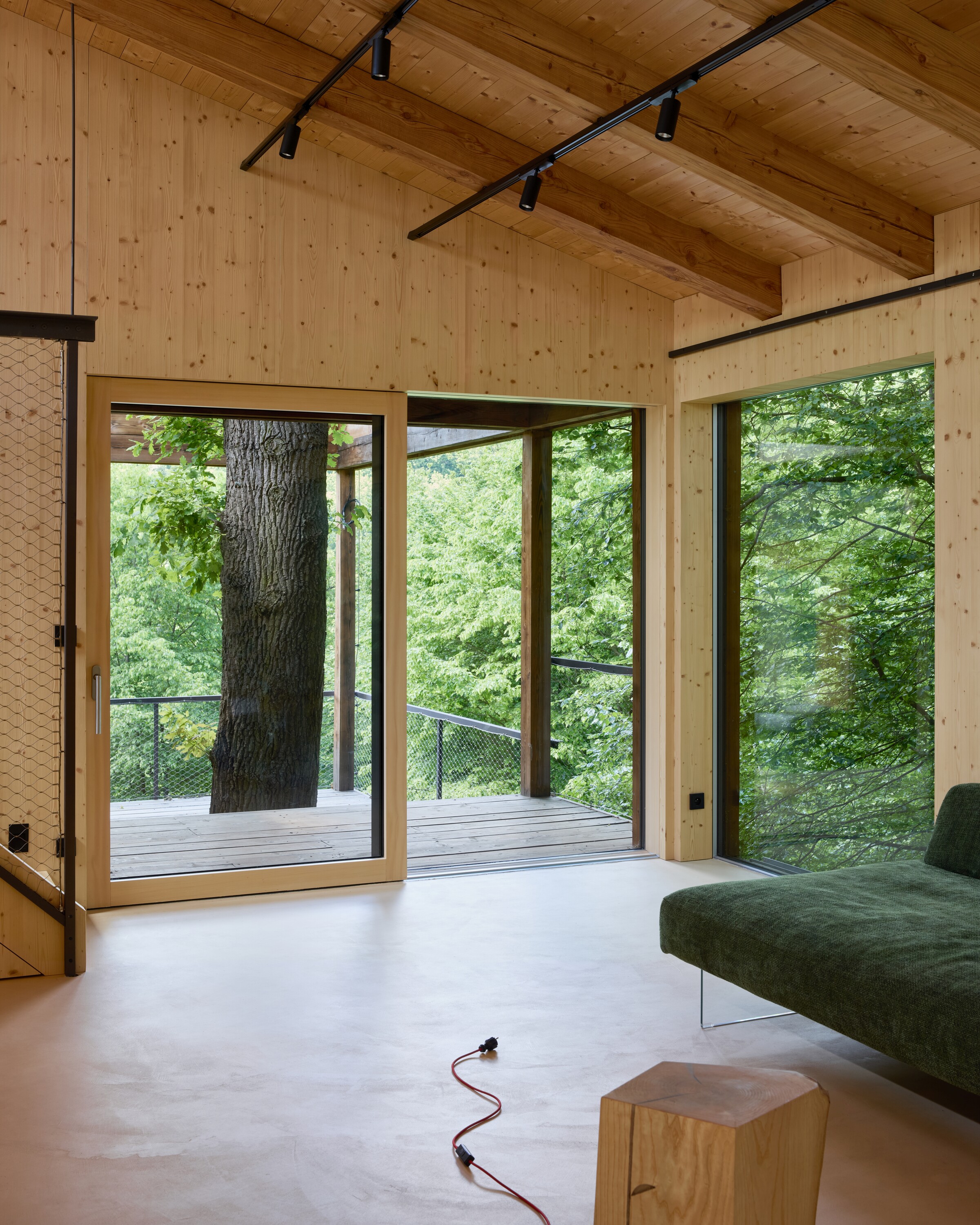 Studio Above the Golden Canyon, P&amp;auml;iv&amp;auml; Architekti