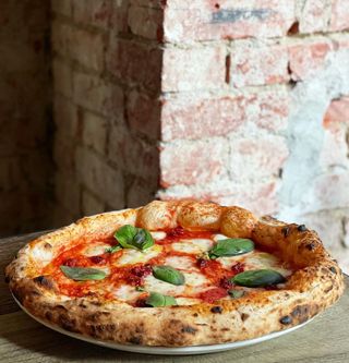 Best Pizza in Milan: Margherita from Marghe