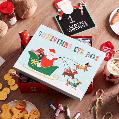 Christmas Eve box ideas – what to put in Christmas eve boxes | Ideal Home