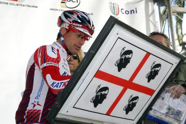 Danilo Di Luca (Katusha) reports for duty in Sardinia.