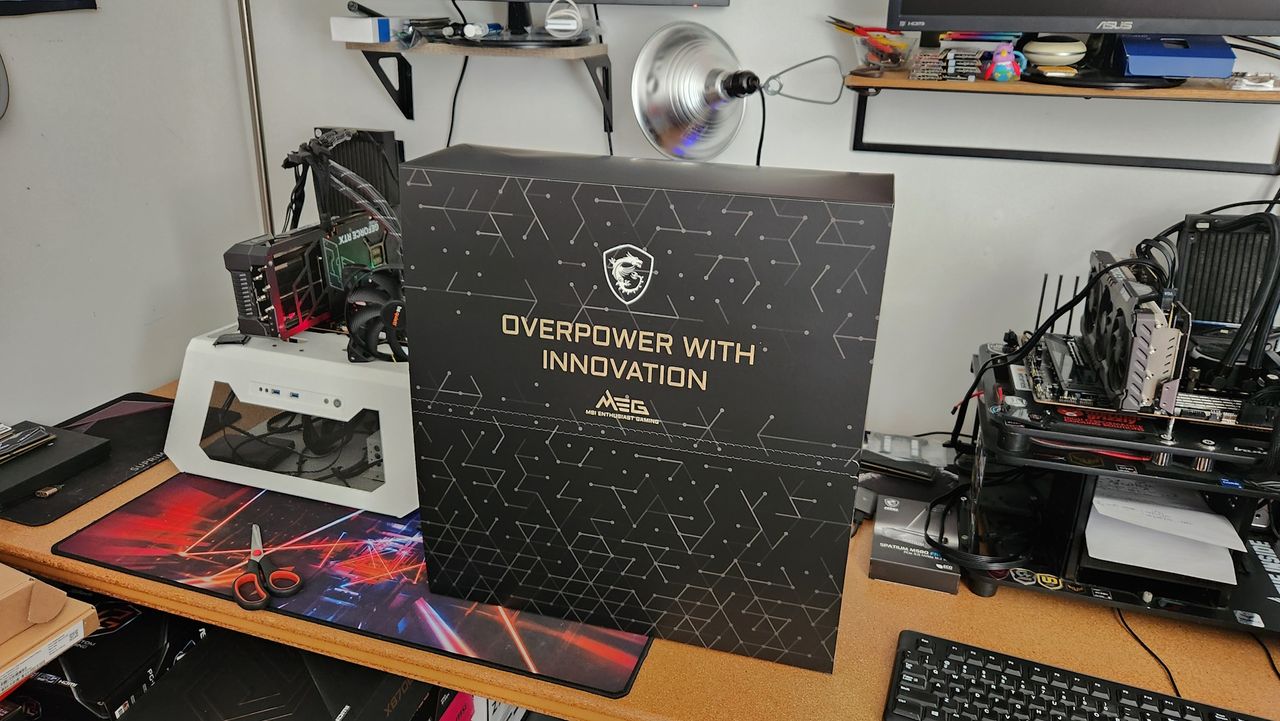 MSI MEG Z890 Ace