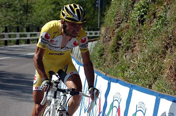 Piepoli climbs to victory in stage 10