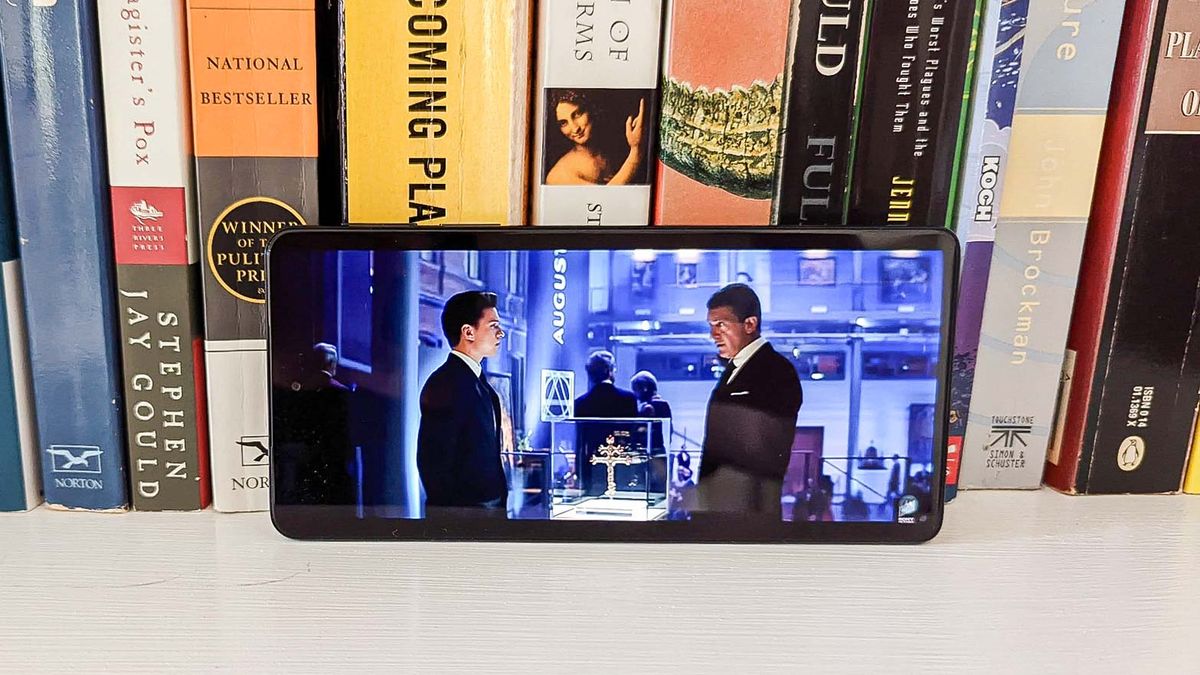 Motorola Edge Plus (2022) review A flagship phone that comes up short