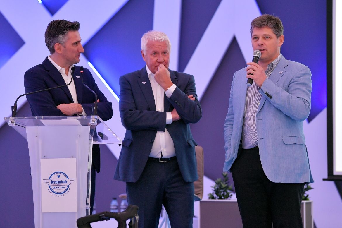 Alessandro Tegner and Patrick Lefevere with Francis Van Eeckhout, the CEO of Deceuninck