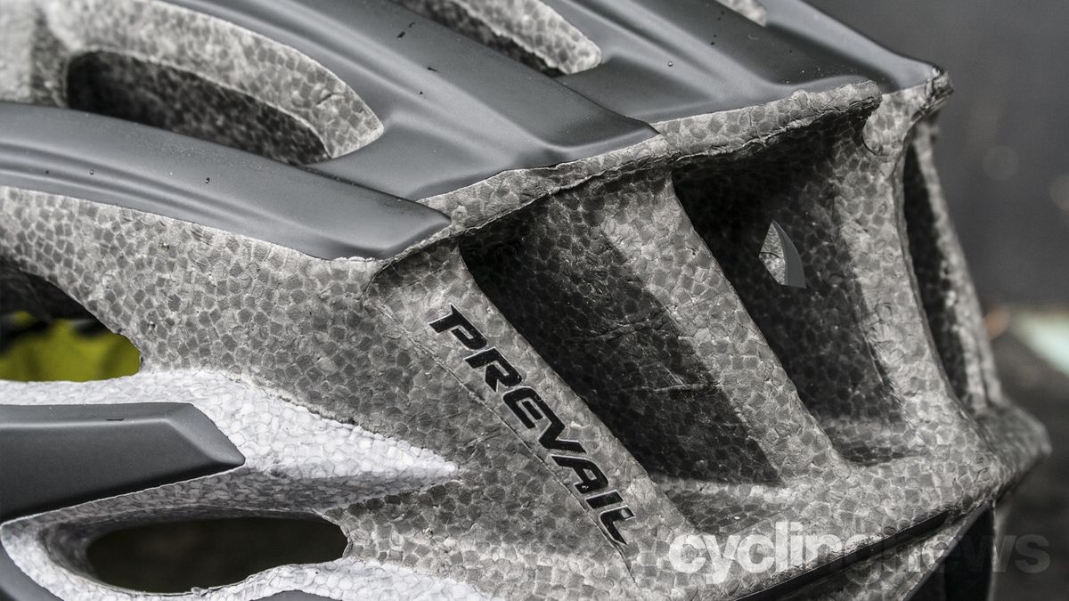 Specialized S-Works Prevail II with ANGi helmet