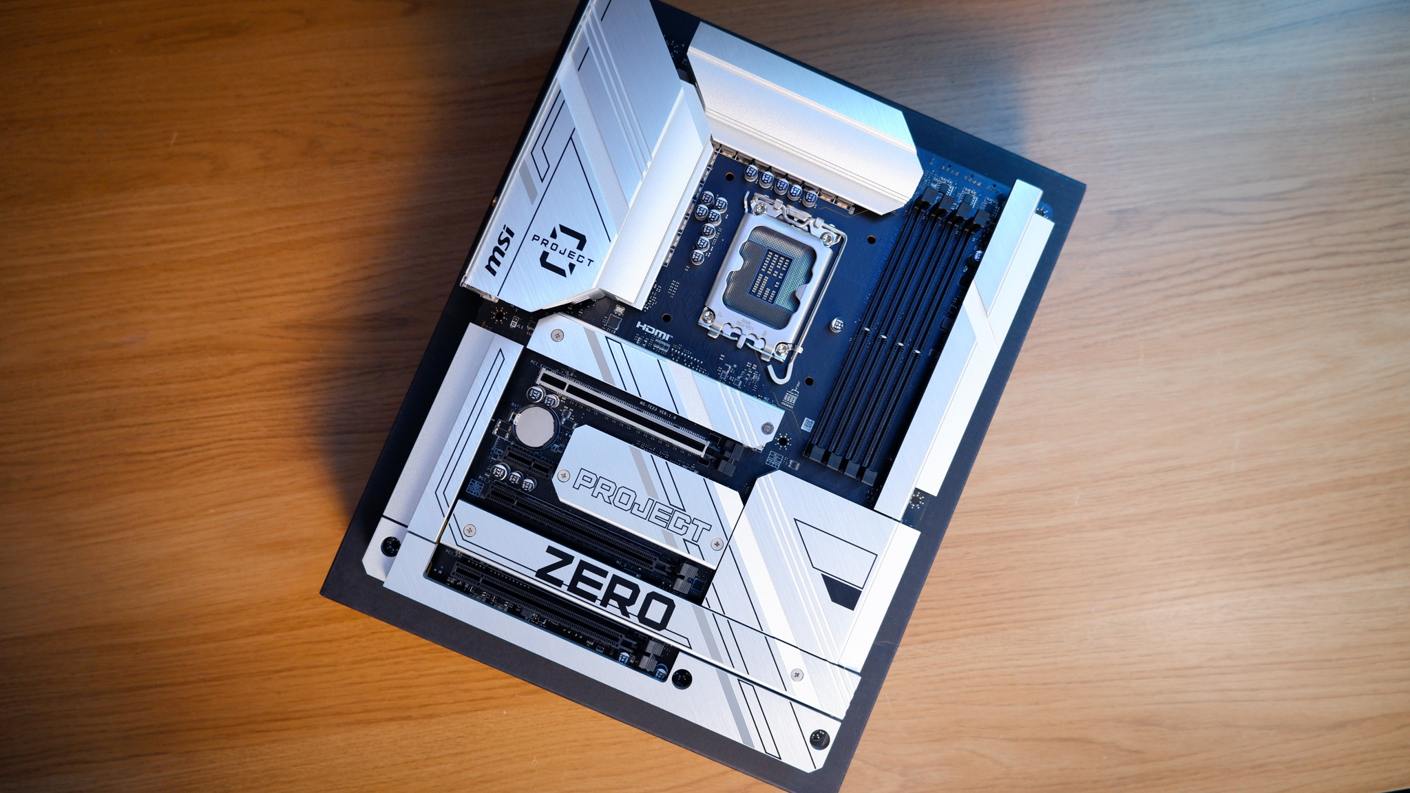 A gaming PC using MSI's Back-Connect 'Project Zero' components to create a nearly cable-free design.