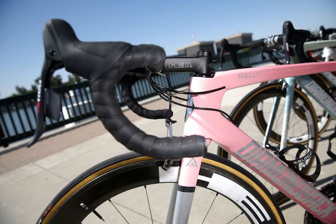 'Classic Cruiser' is a 52cm frame ridden by Evan Huffman. Anna's design comes from her love of pink, rainbows, bunnies and princesses, resulting in colours that wouldn't look out of place on a 1950s Californian classic cruiser