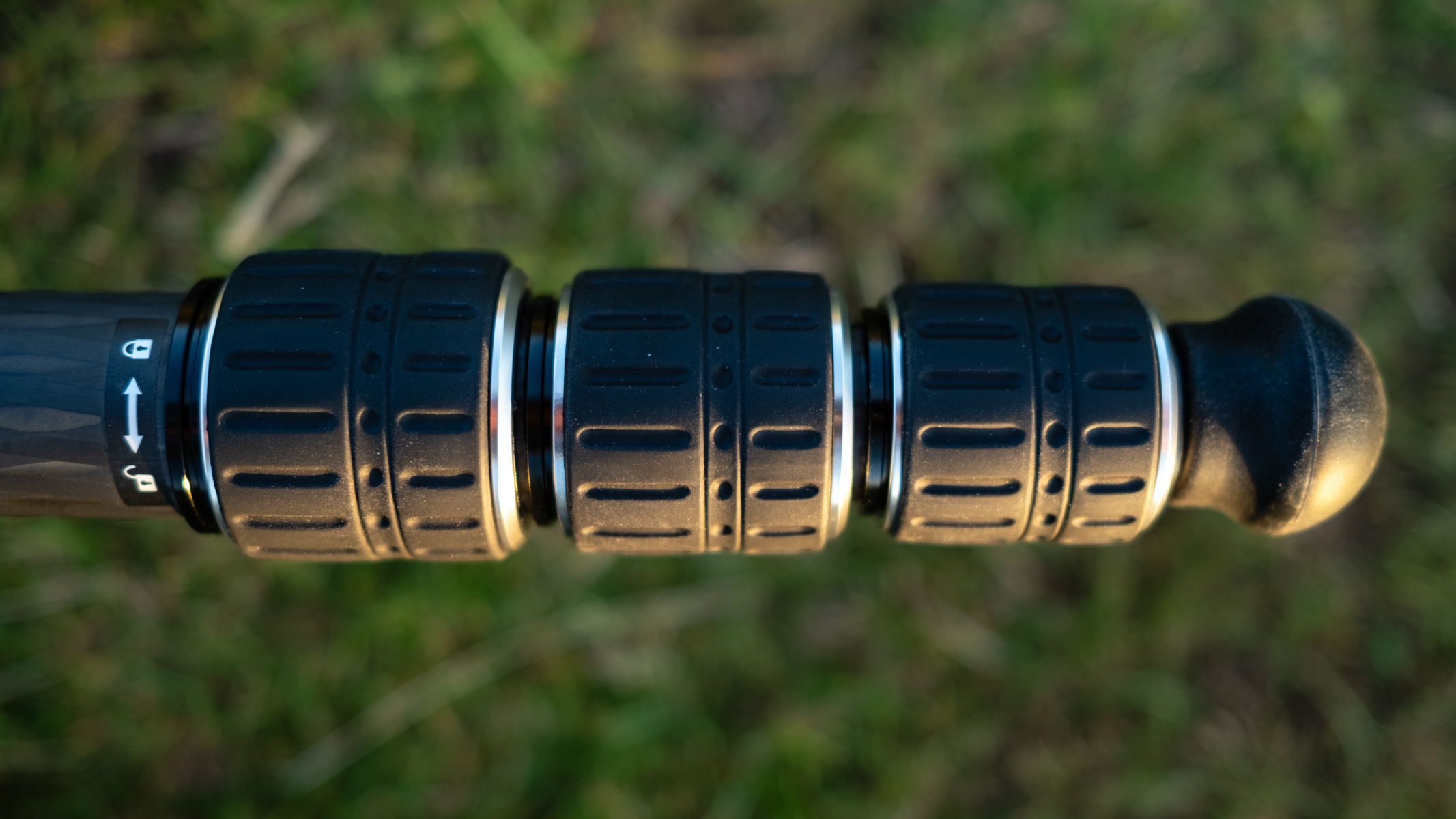 Freewell Real Multi Tripod 5-in-1 in a field