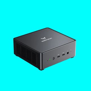 Minisforum Venus UM790 Pro mini PC