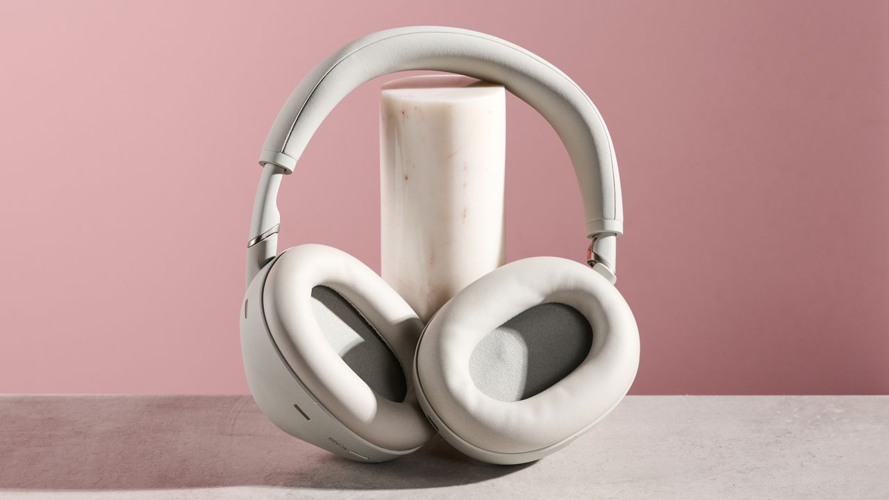 Want a super-clear look at Sony's upcoming super-premium new headphones? These new image leaks appear pretty official — and they look very Sony-meets-Sonos