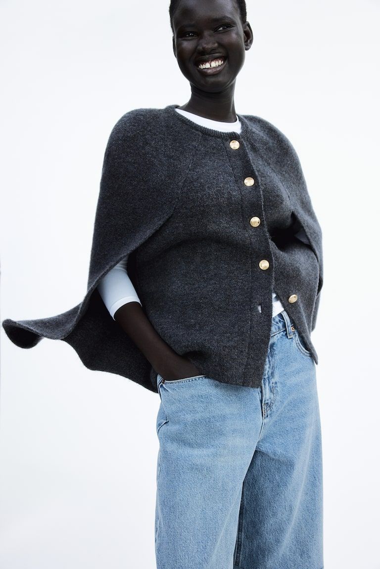Knitted Cape