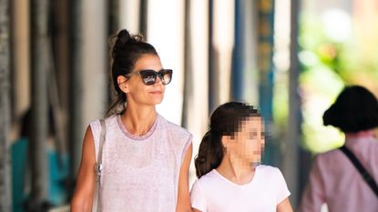 Katie Holmes Visits Ronald McDonald House Westmead