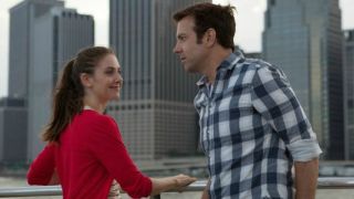 Jason Sudeikis and Alison Brie in Sleeping With Other People.
