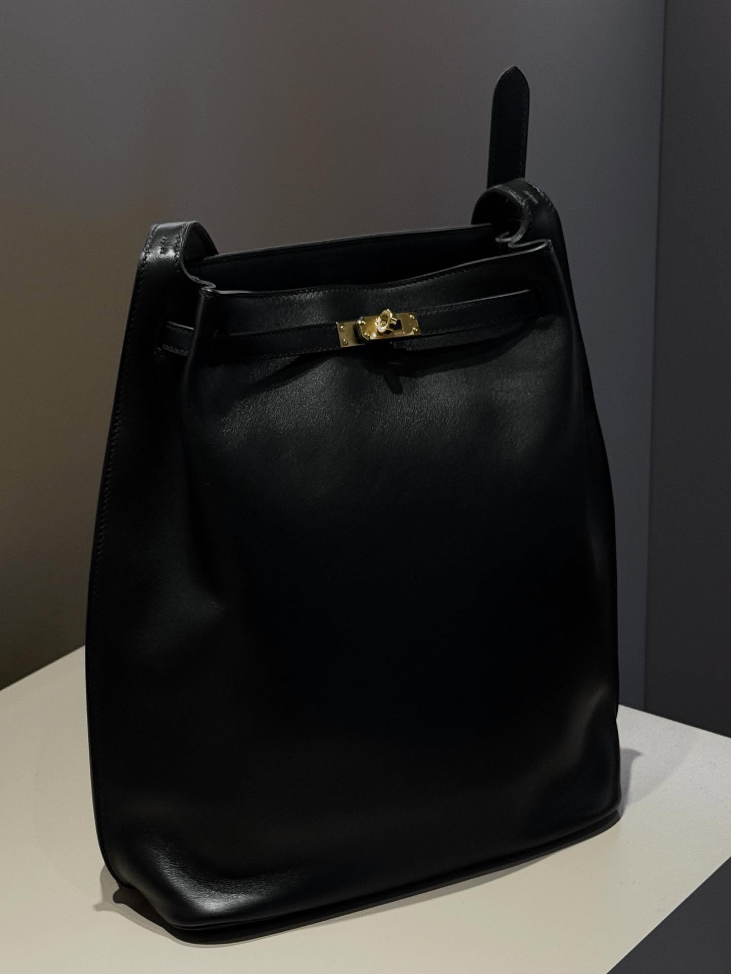 minimalist_bag trends