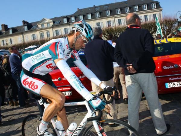 Staf Scheirlinckx (Omega Pharma-Lotto) checks his brakes