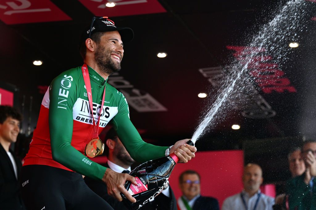 Filippo Ganna wins stage 14 time trial at the Giro d&#039;Italia