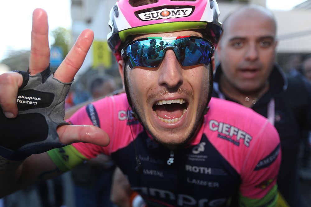 Sacha Modolo (Lampre-Merida) lets us know that makes two stage wins so far this Giro.