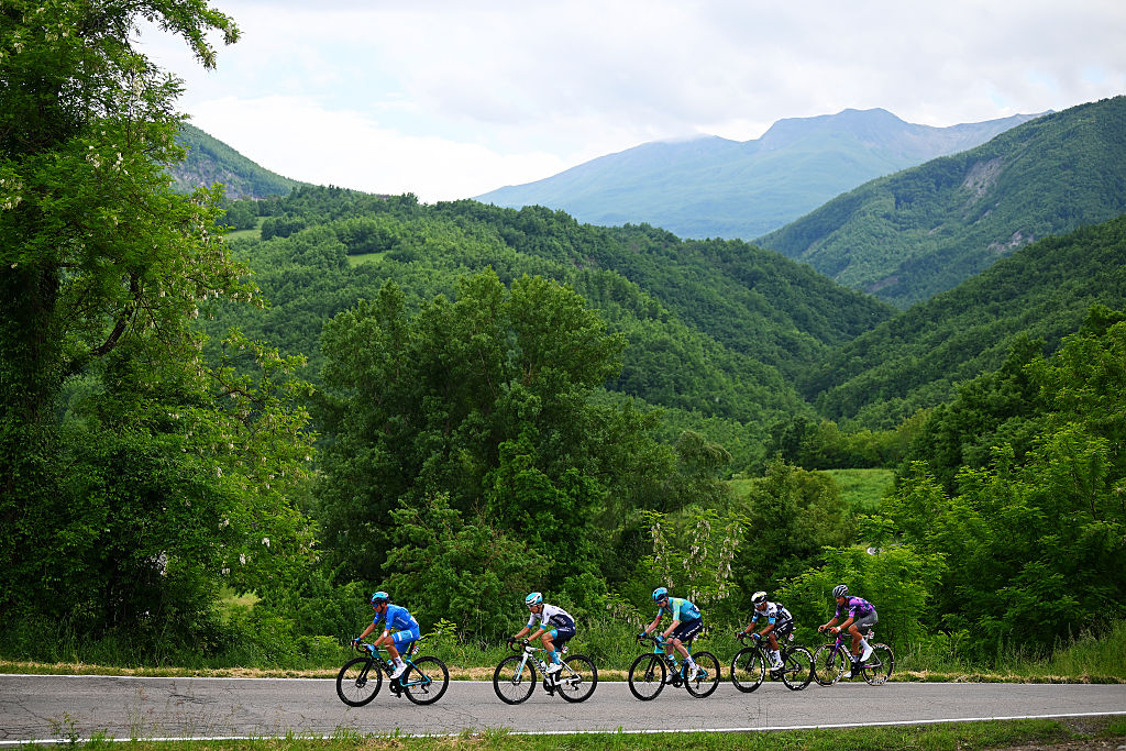 CASTELNOVO NE MONTI ITALY MAY 21 LR Lorenzo Fortunato of Italy Blue Mountain Jersey Pello Bilbao of Spain and Team Bahrain Victorious Wout Poels of Netherlands and Team XDS Astana Nairo Quintana of Colombia and Movistar Team and Luke Plapp of Australia and Team Jayco AlUla compete in the breakaway during the 108th Giro dItalia 2025 Stage 11 a 186km stage from Viareggio to Castelnovo ne Monti 715m UCIWT on May 21 2025 in Castelnovo ne Monti Italy Photo by Tim de WaeleGetty Images