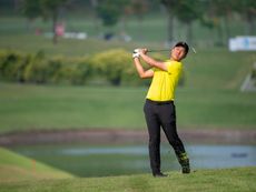 Yuxin Lin leads AAC after 3 rounds