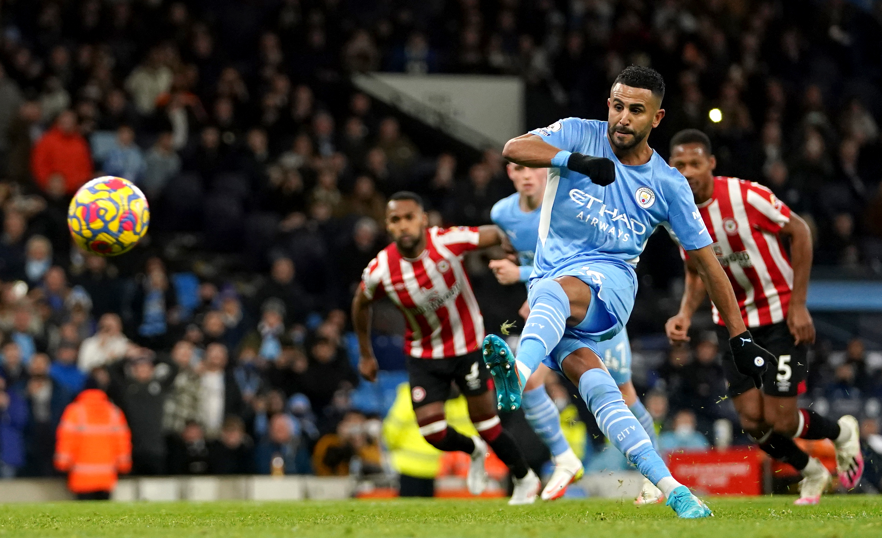 Mahrez impressed again from the spot