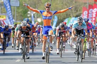 Theo Bos takes the win in the final stage at the 2012 Tour of Turkey