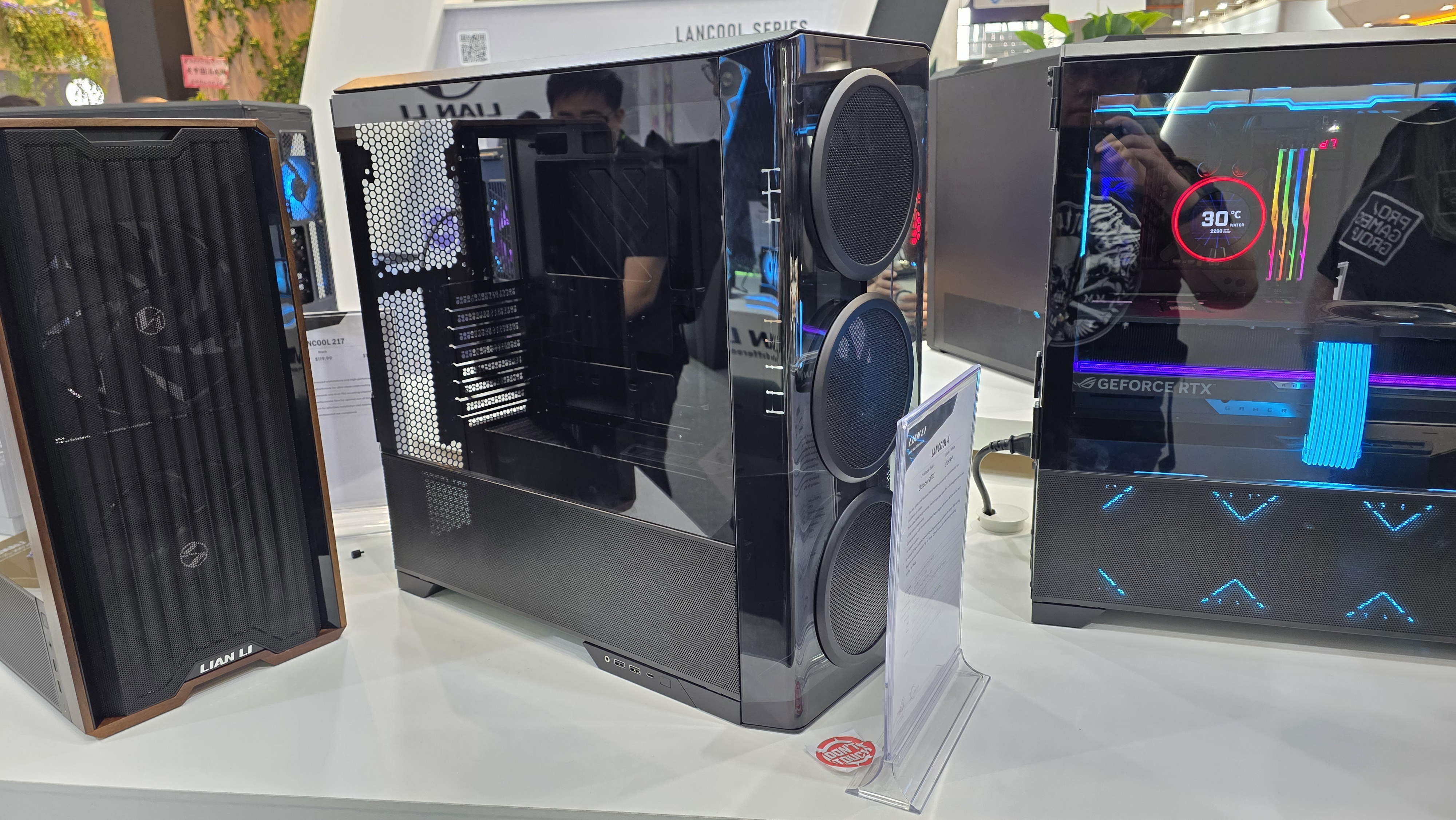 The Lian Li Lancool 4 mid-tower case in black