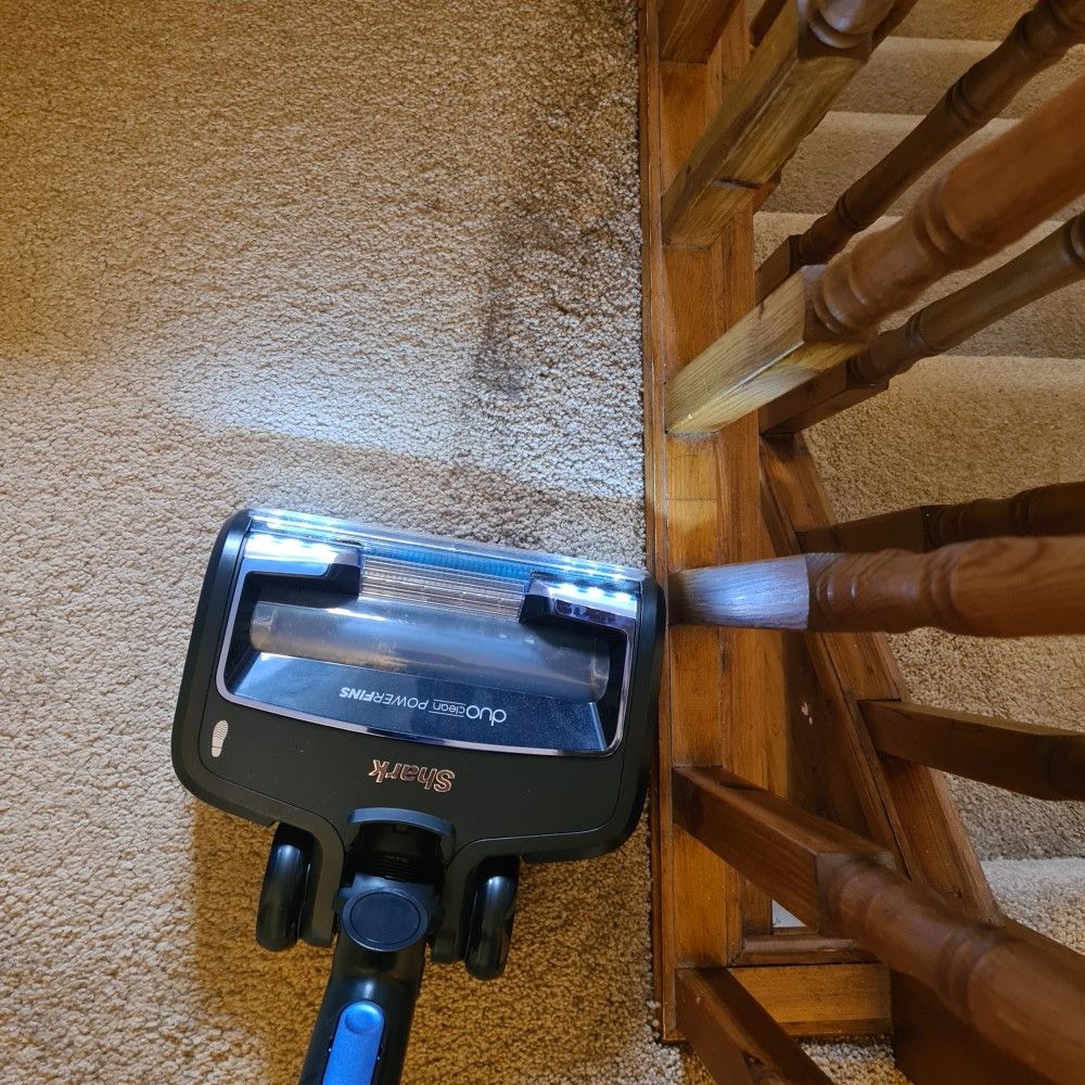 Shark IZ300UK Anti Hair Wrap Cordless Stick Vacuum Cleaner review