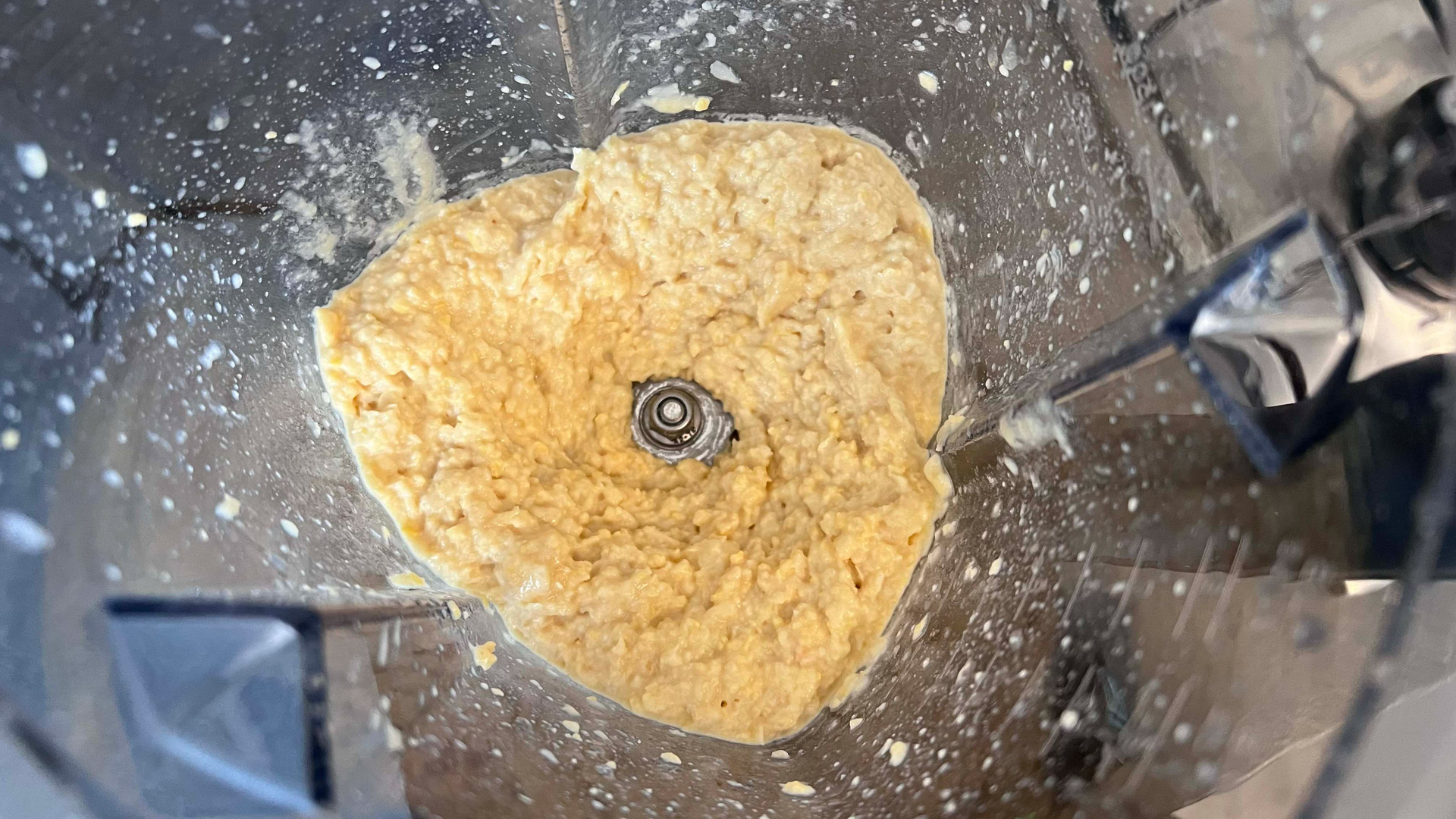 Hummus made in the Braun TriForce Power Blender