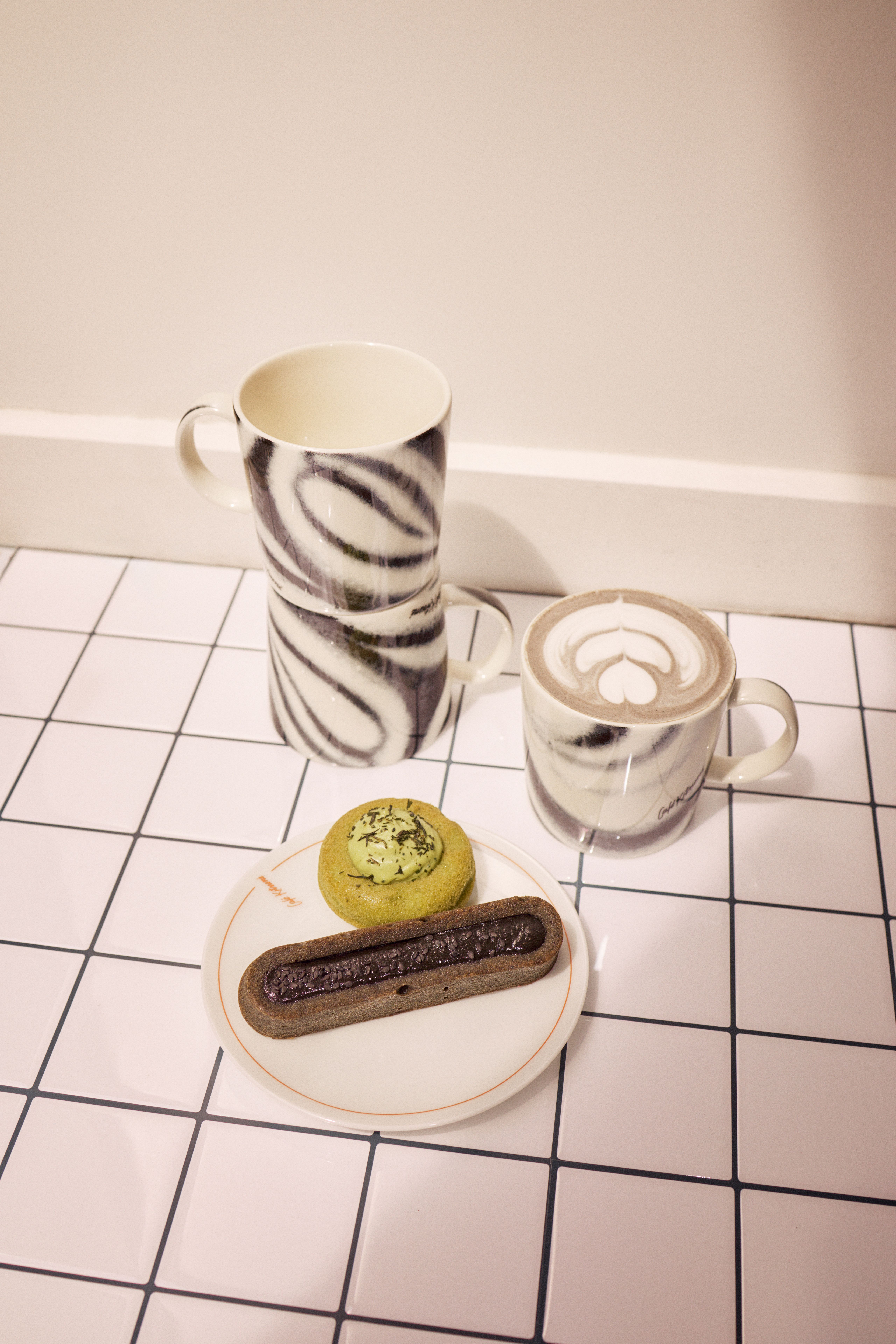 Caf&amp;eacute; Kitsun&amp;eacute; and Iittala